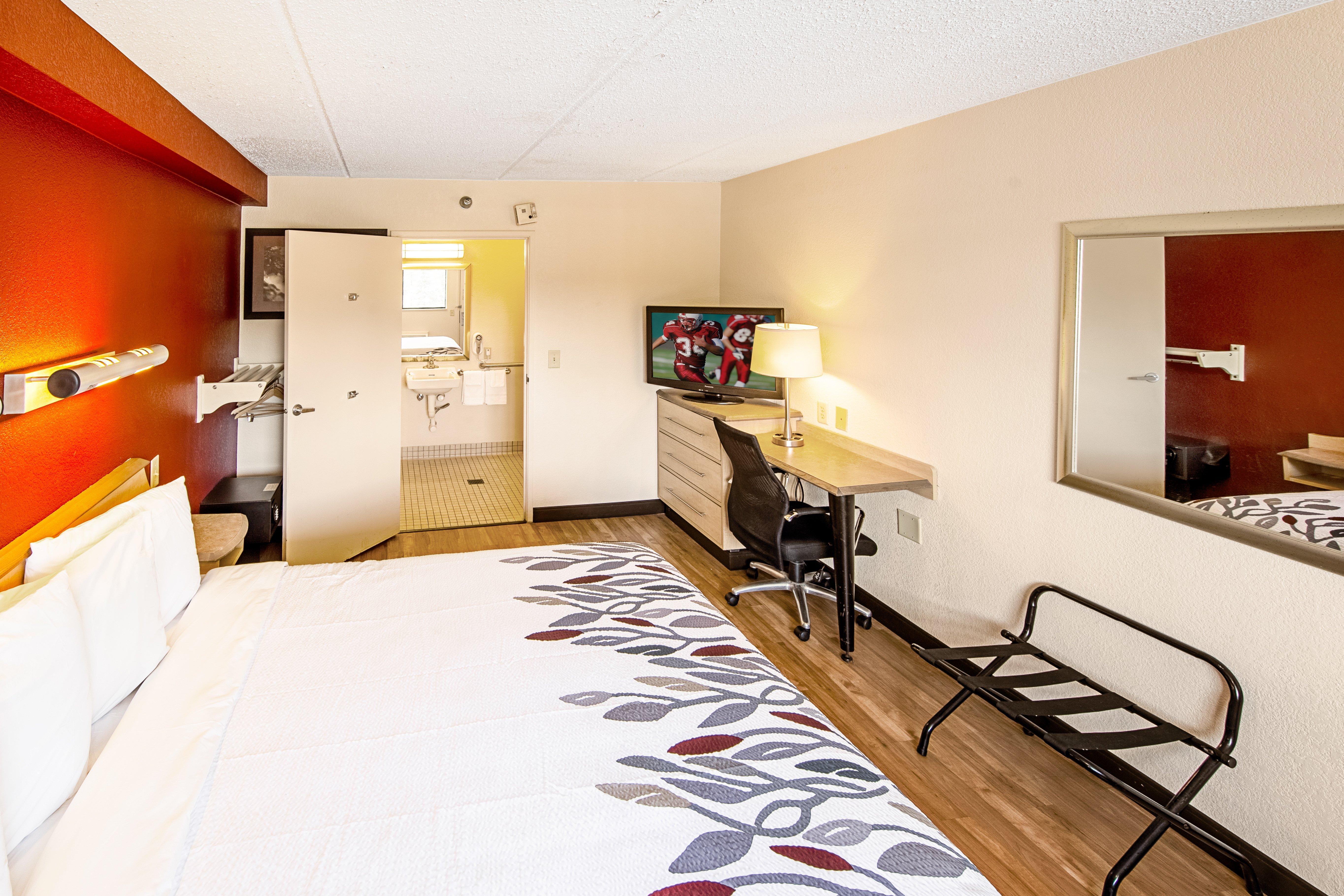Red Roof Inn Greensboro Coliseum Buitenkant foto